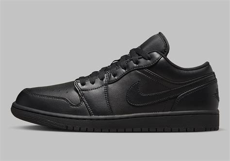 nike air jordan 1 schwarz|Nike jordan 1 low.